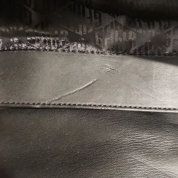 XXL Kensington Soft Quilted Leather Shoulder Bag Authentic - Picture 13 of 15